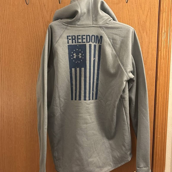 NWT Under Armour “Freedom” Sweatshirt - Picture 2 of 10